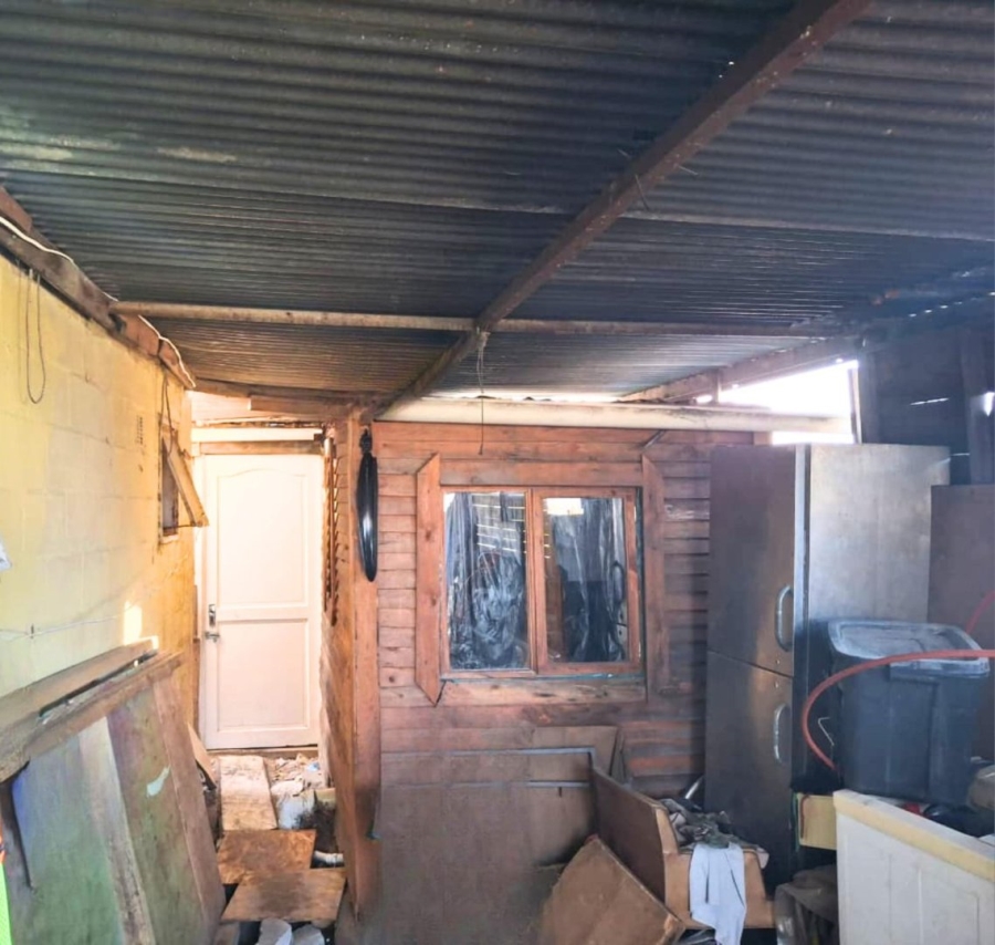1 Bedroom Property for Sale in Wesbank Western Cape
